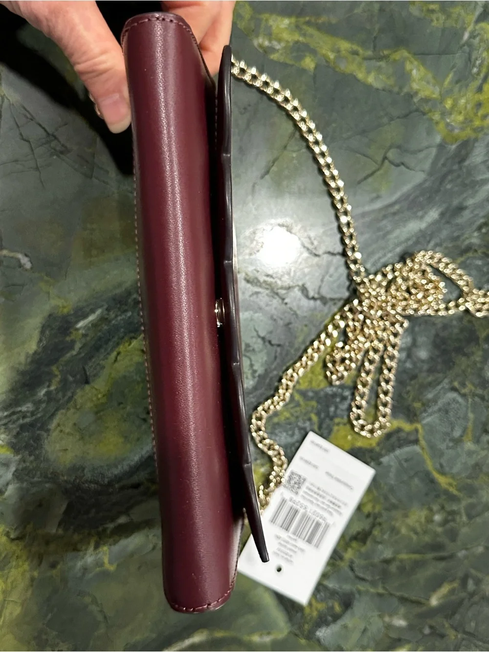 KATE SPADE Scalloped Flap Wallet Crossbody Bag Wine Color with Gold Chain NEW